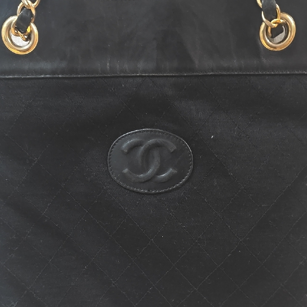 Chanel Black Leather Chain Tote Bag - Picture 3 of 14